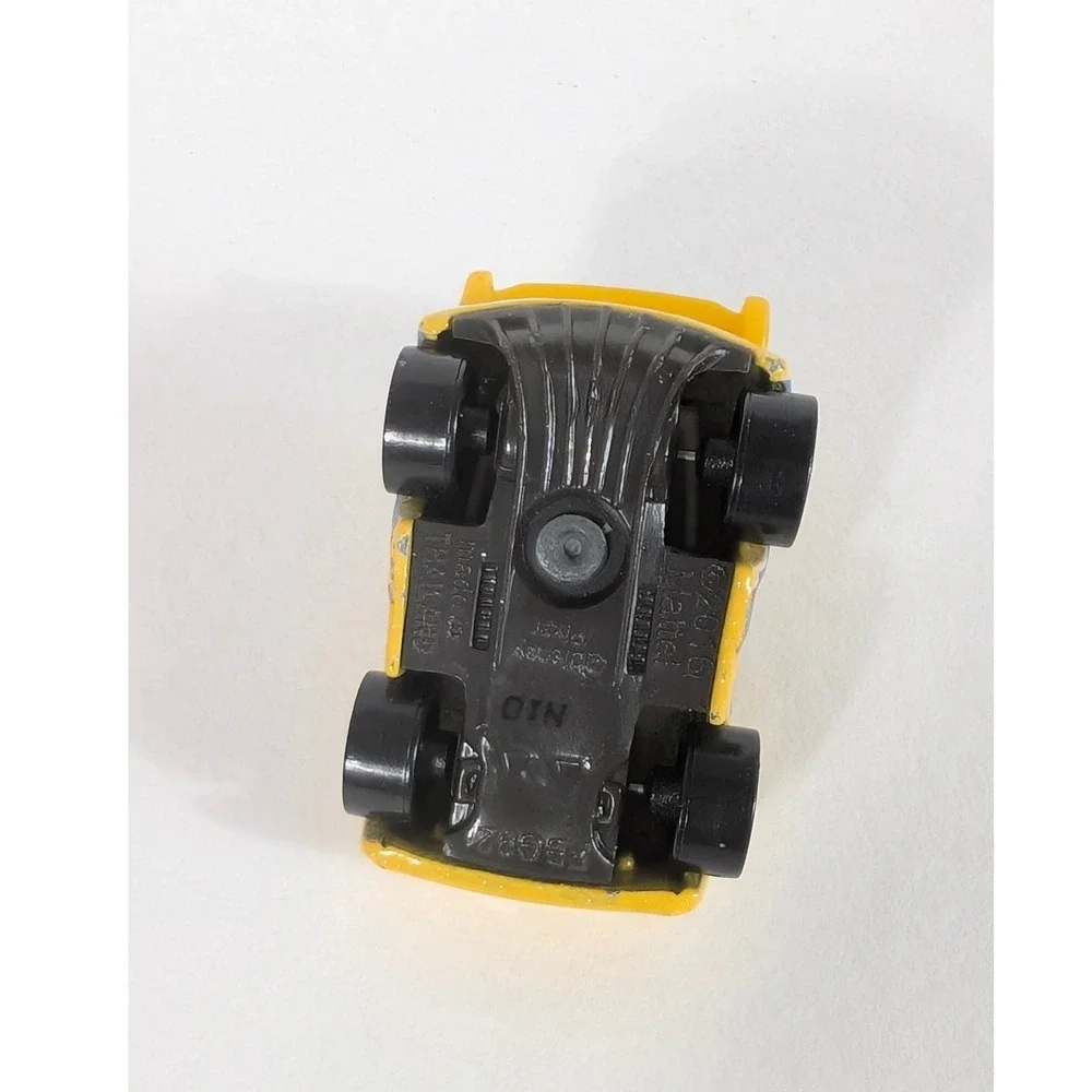 Disney Pixar Cars Mattel Cruz Ramirez Dinoco 51 Mini Racer Yellow Toy Car